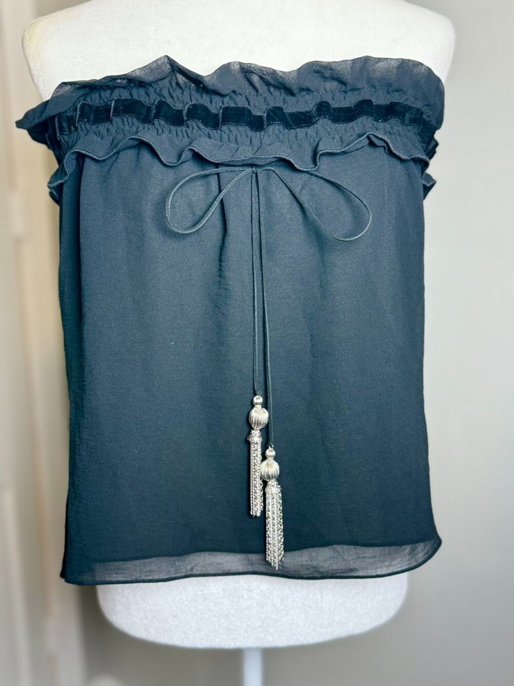 Atina Cristina Ruffled StraplessBlack Top NWT Size XS